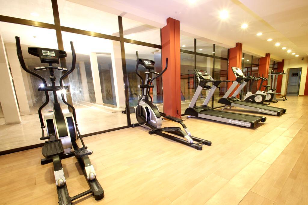 Hotel Vista Hill 4*