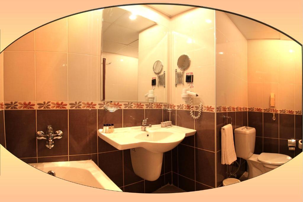 Vista Hill 4*