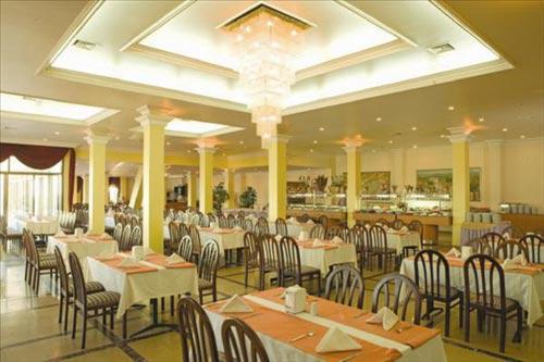 Vista Hill Hotel 4*